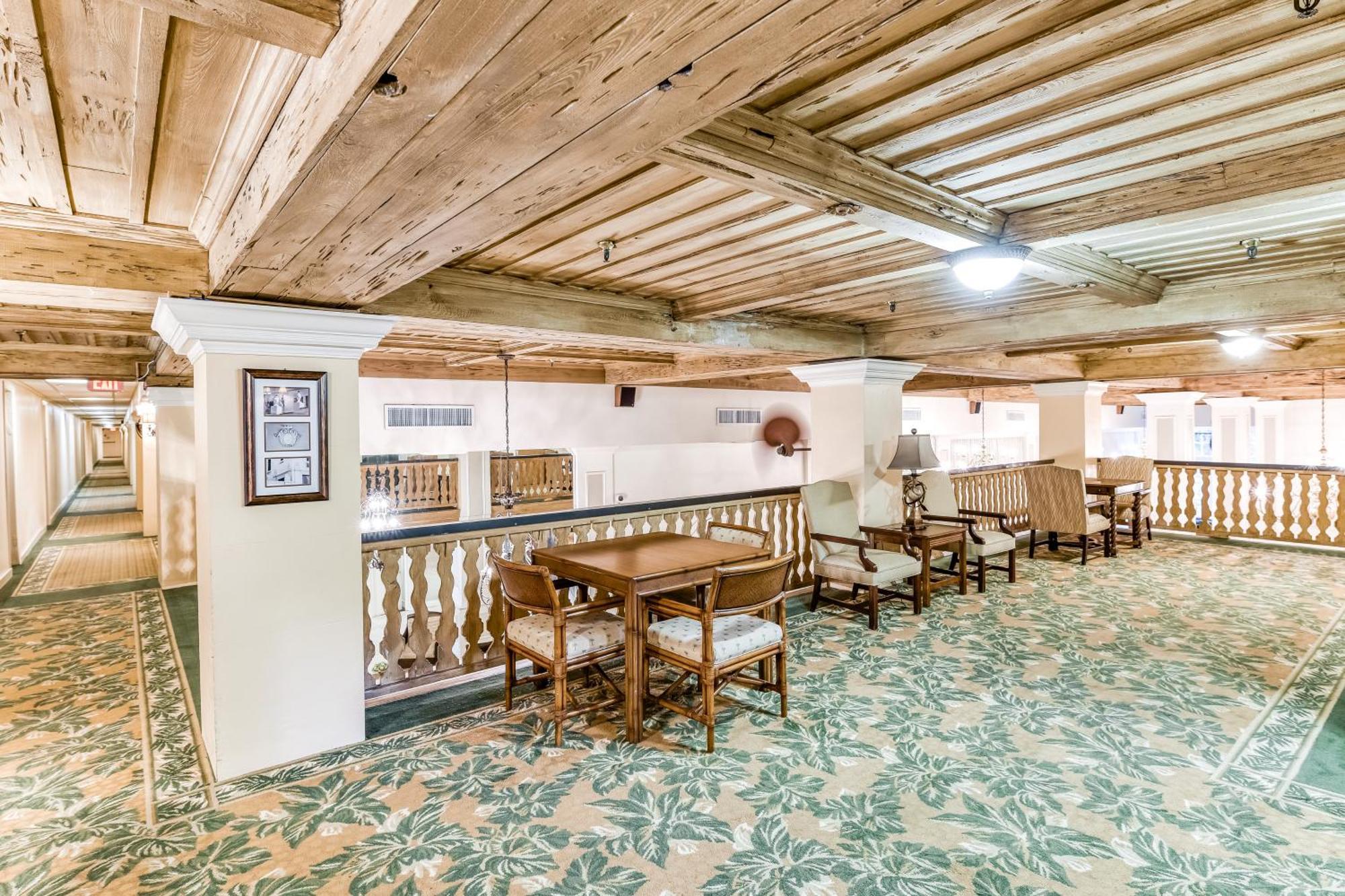 Palm Beach Hotel & Sunrise Cottage Room photo
